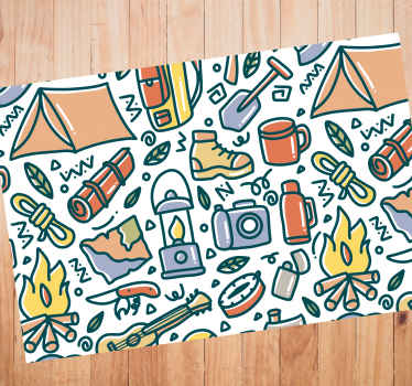 手绘山地和露营的东西餐垫 - TenStickers