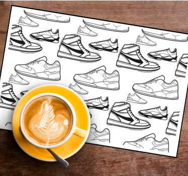 Black and white retro sneaker pattern placemats - TenStickers