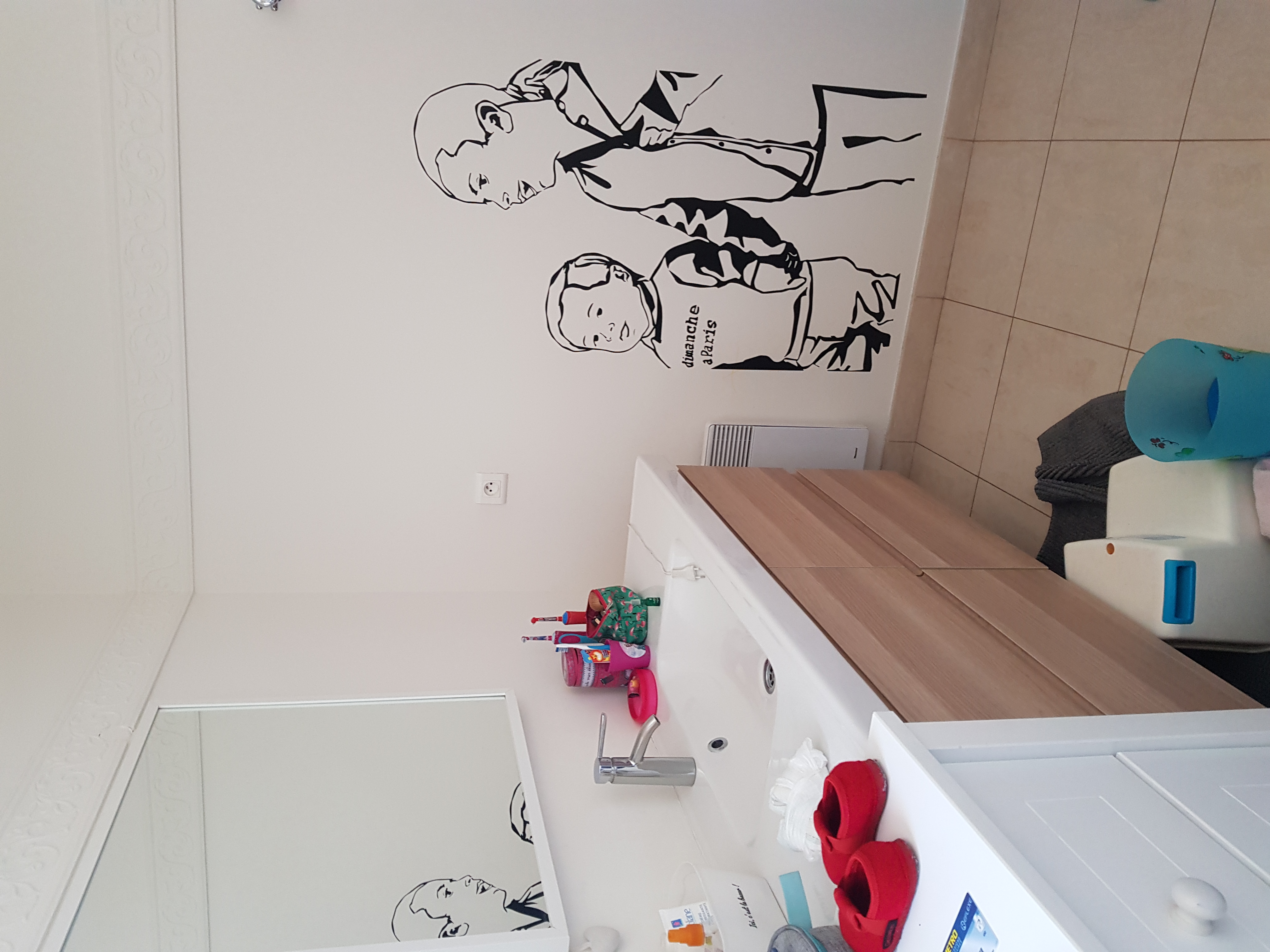 { { product.metaDescription|striptags }}