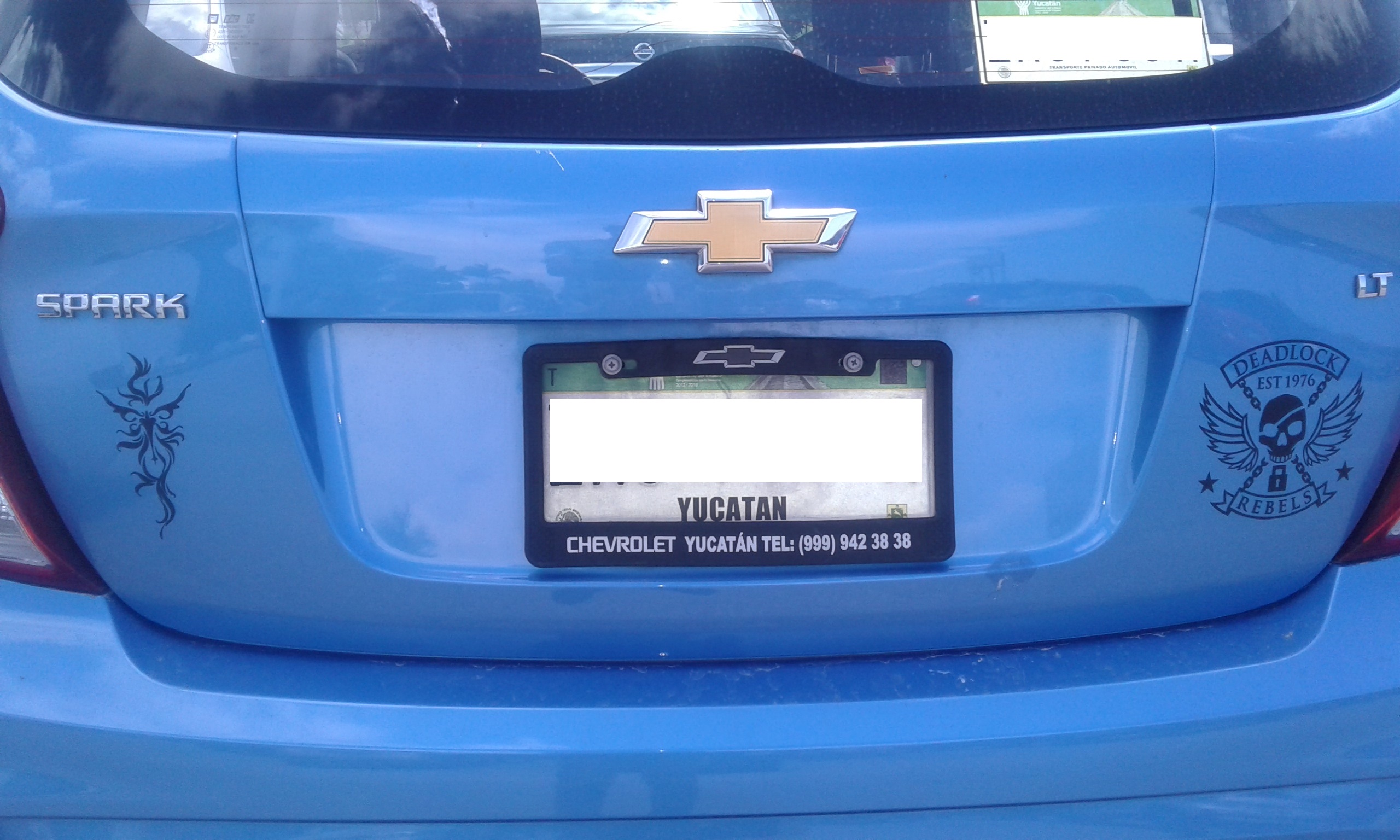 { { product.metaDescription|striptags }}