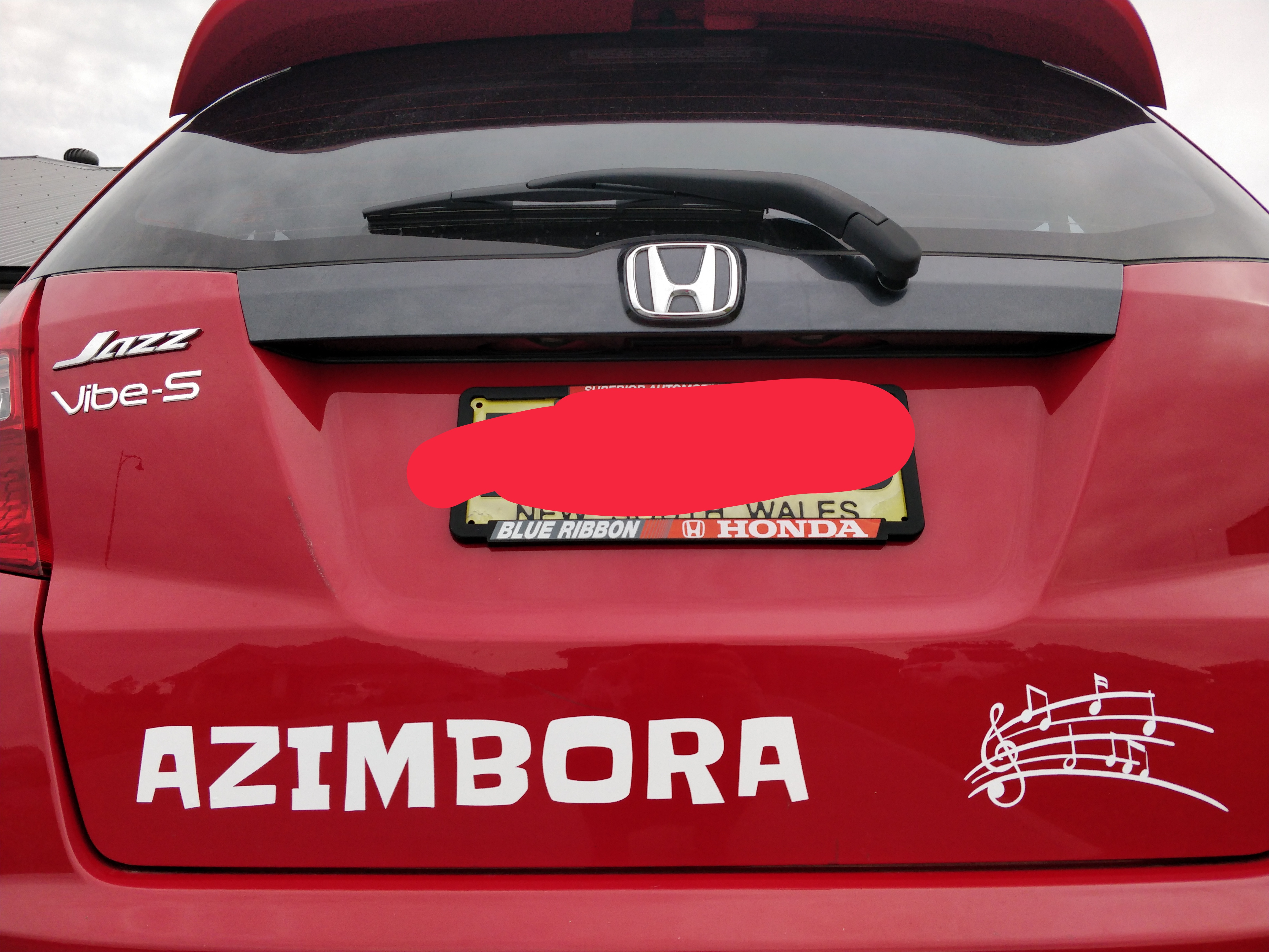 { { product.metaDescription|striptags }}