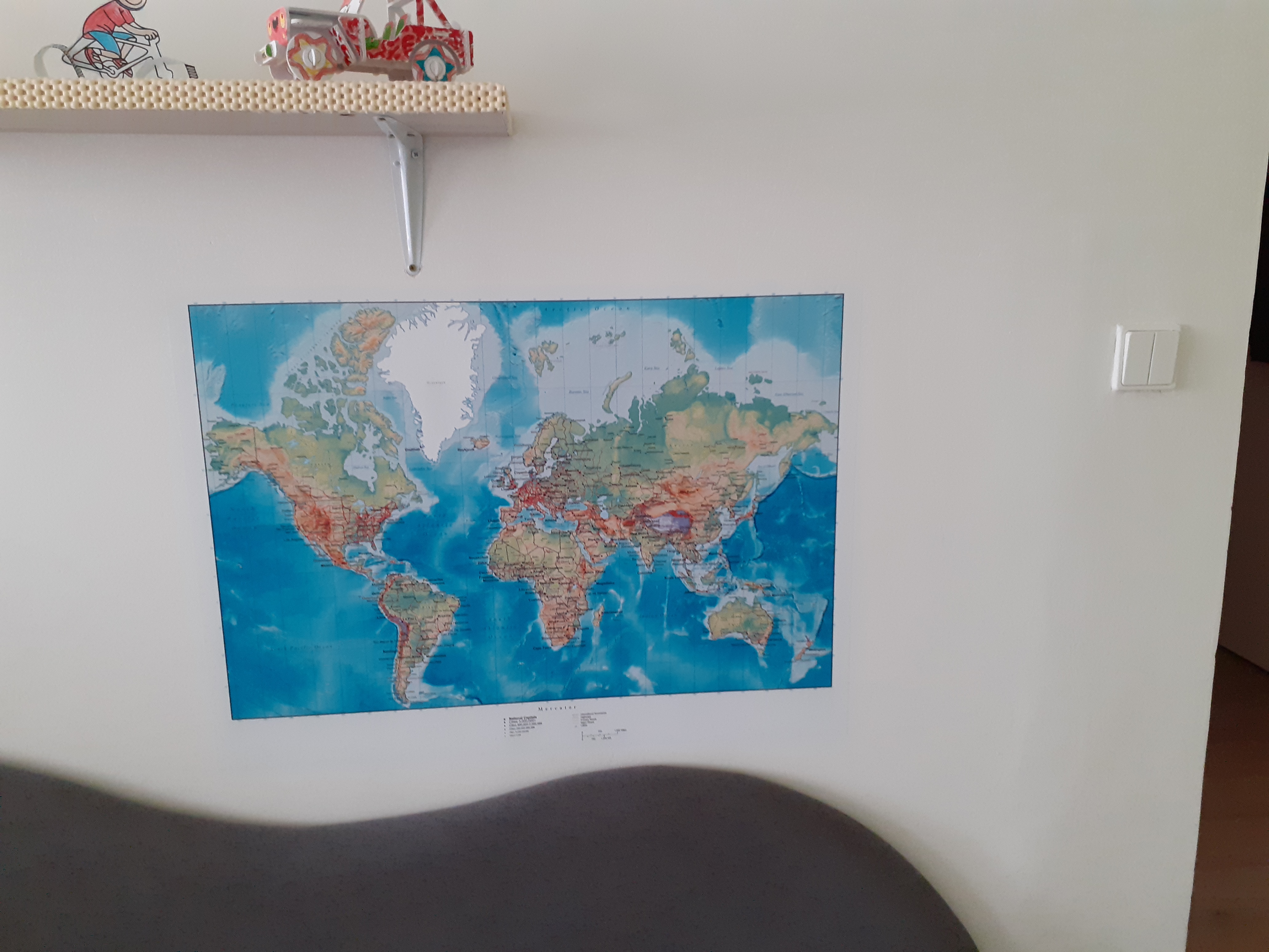 { { product.metaDescription|striptags }}