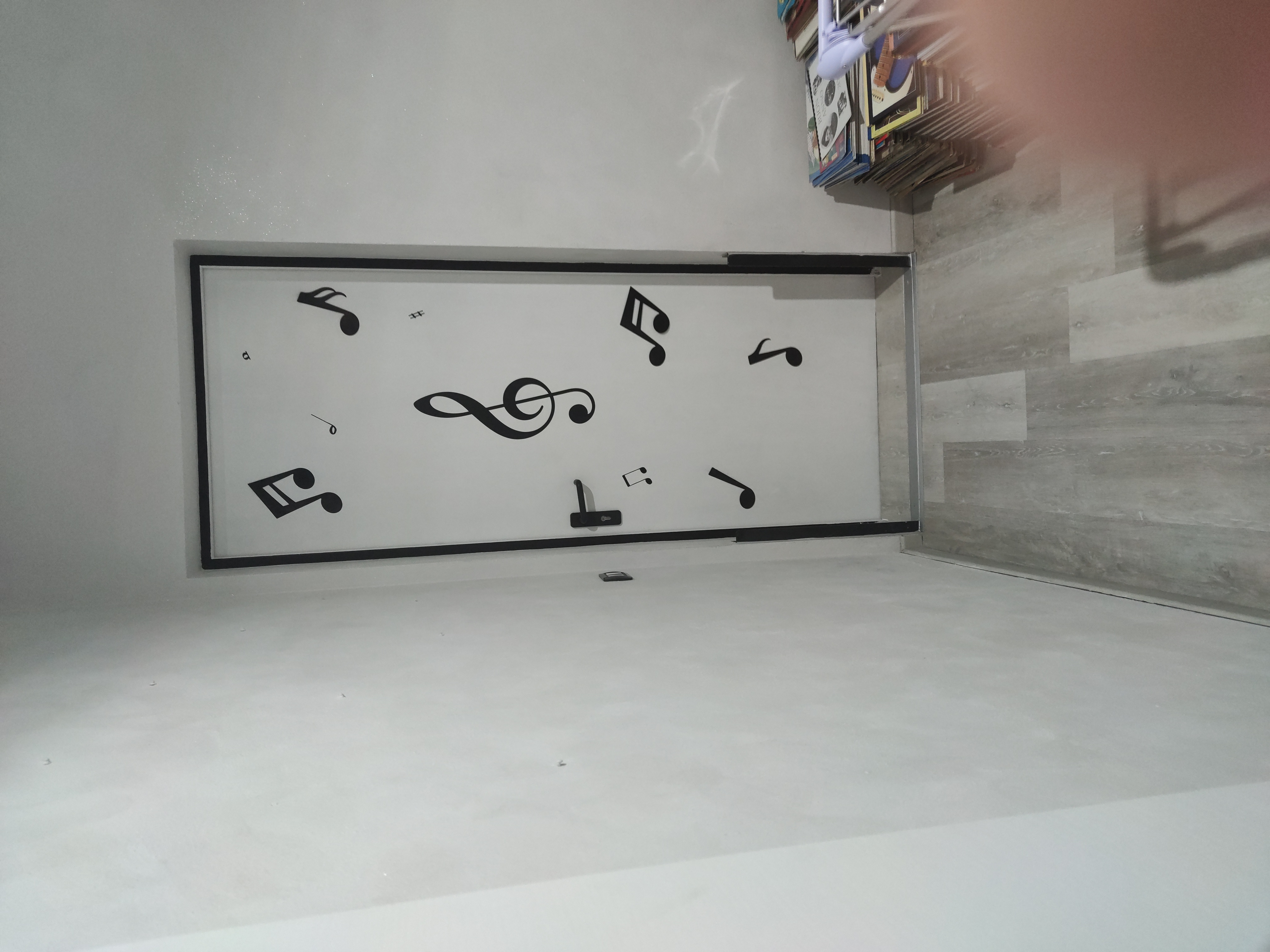 { { product.metaDescription|striptags }}