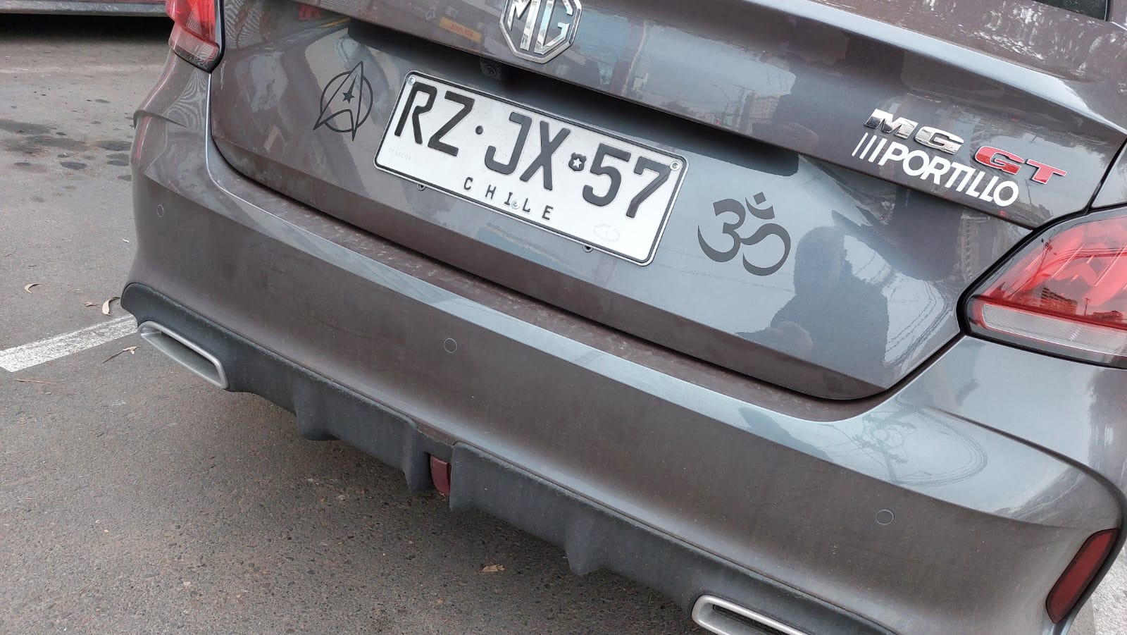 { { product.metaDescription|striptags }}