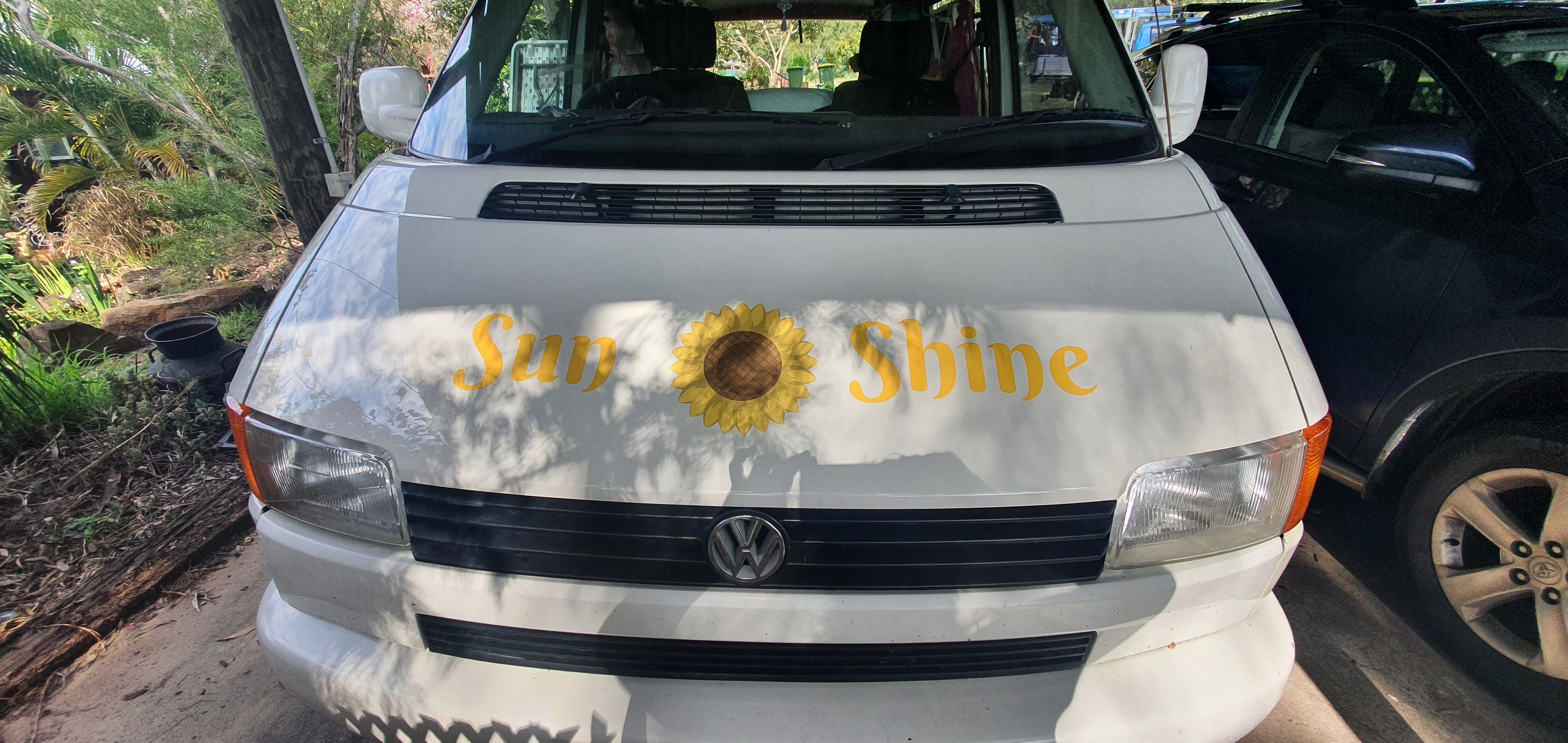 { { product.metaDescription|striptags }}