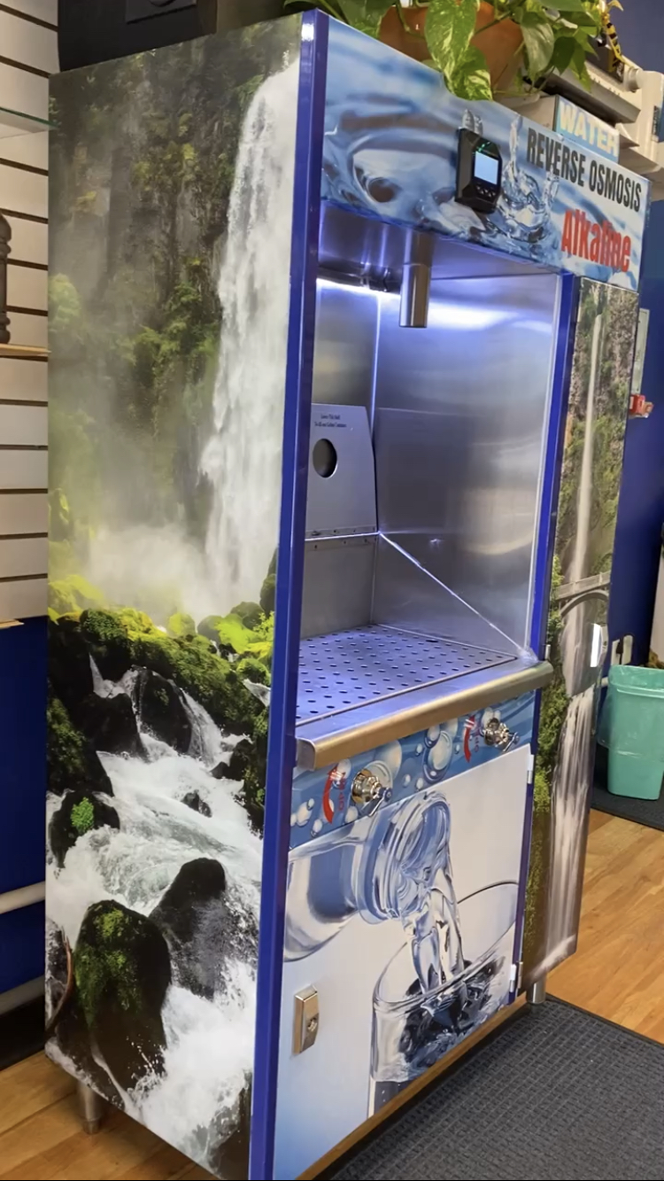 { { product.metaDescription|striptags }}