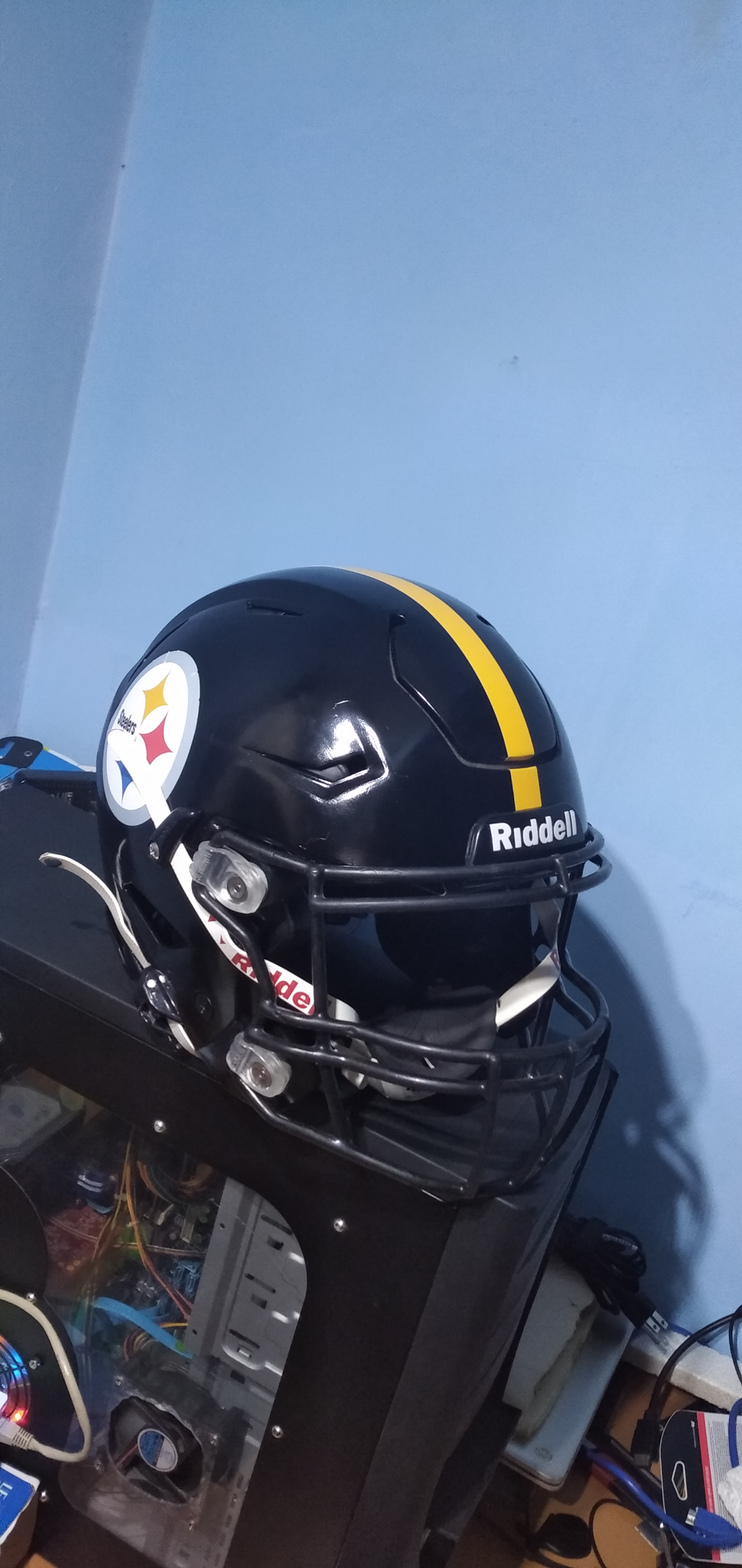 { { product.metaDescription|striptags }}