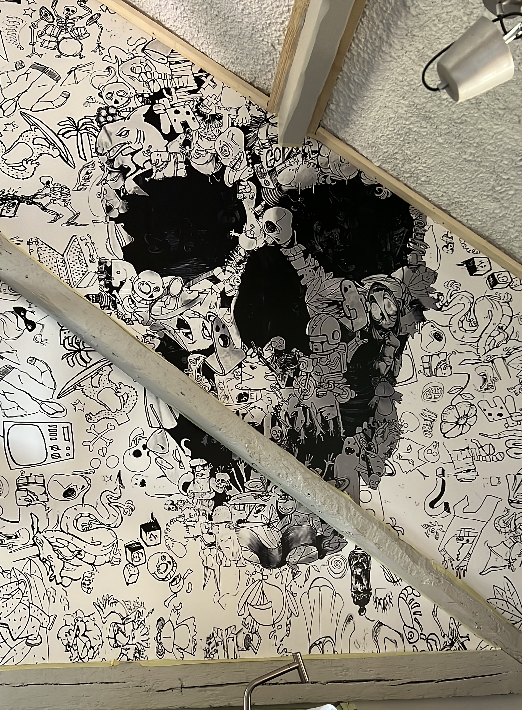 { { product.metaDescription|striptags }}