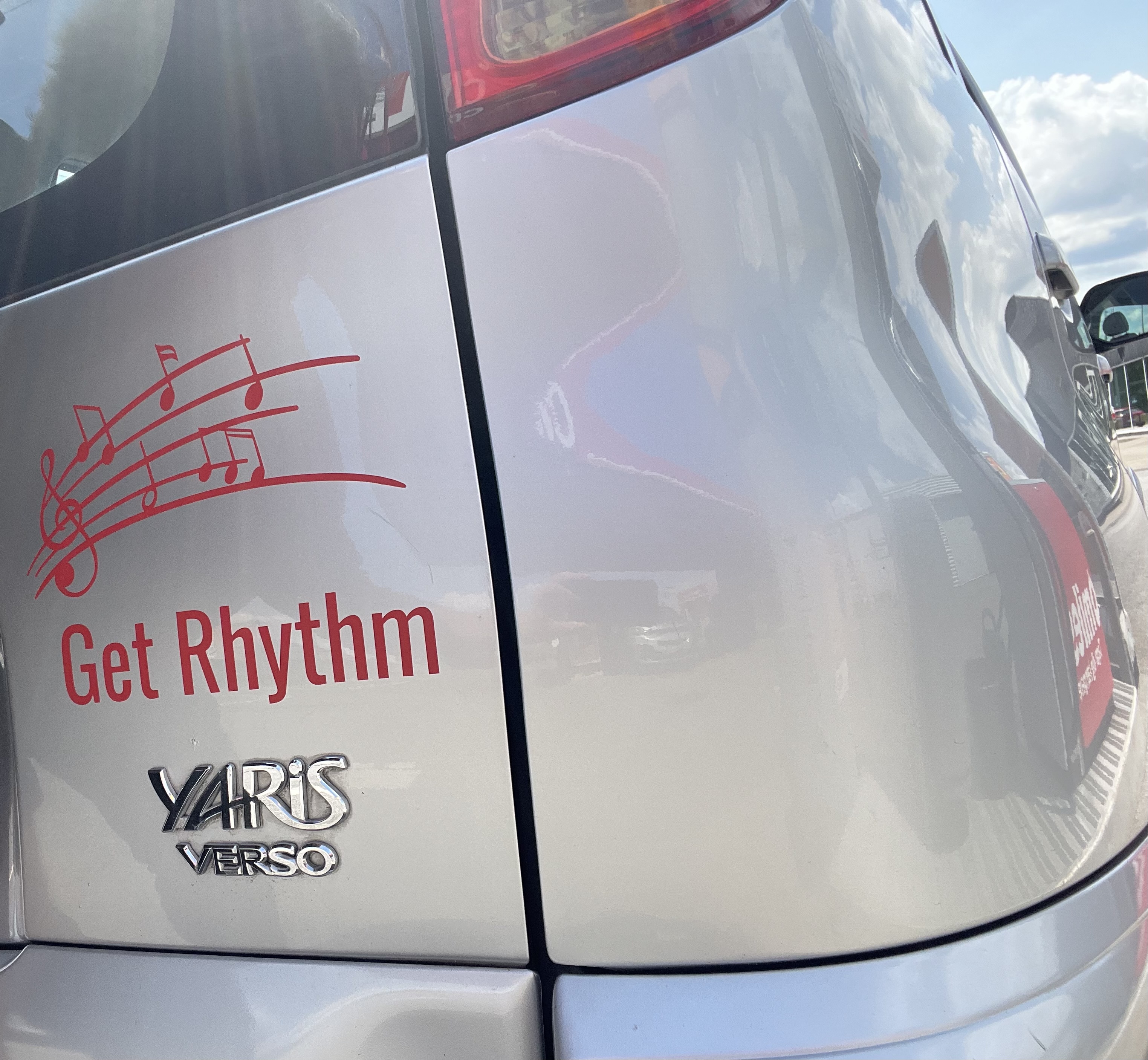 { { product.metaDescription|striptags }}