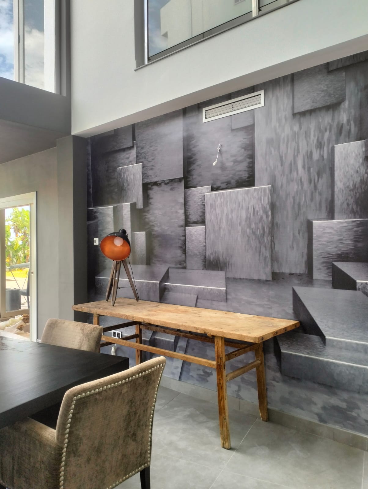 { { product.metaDescription|striptags }}