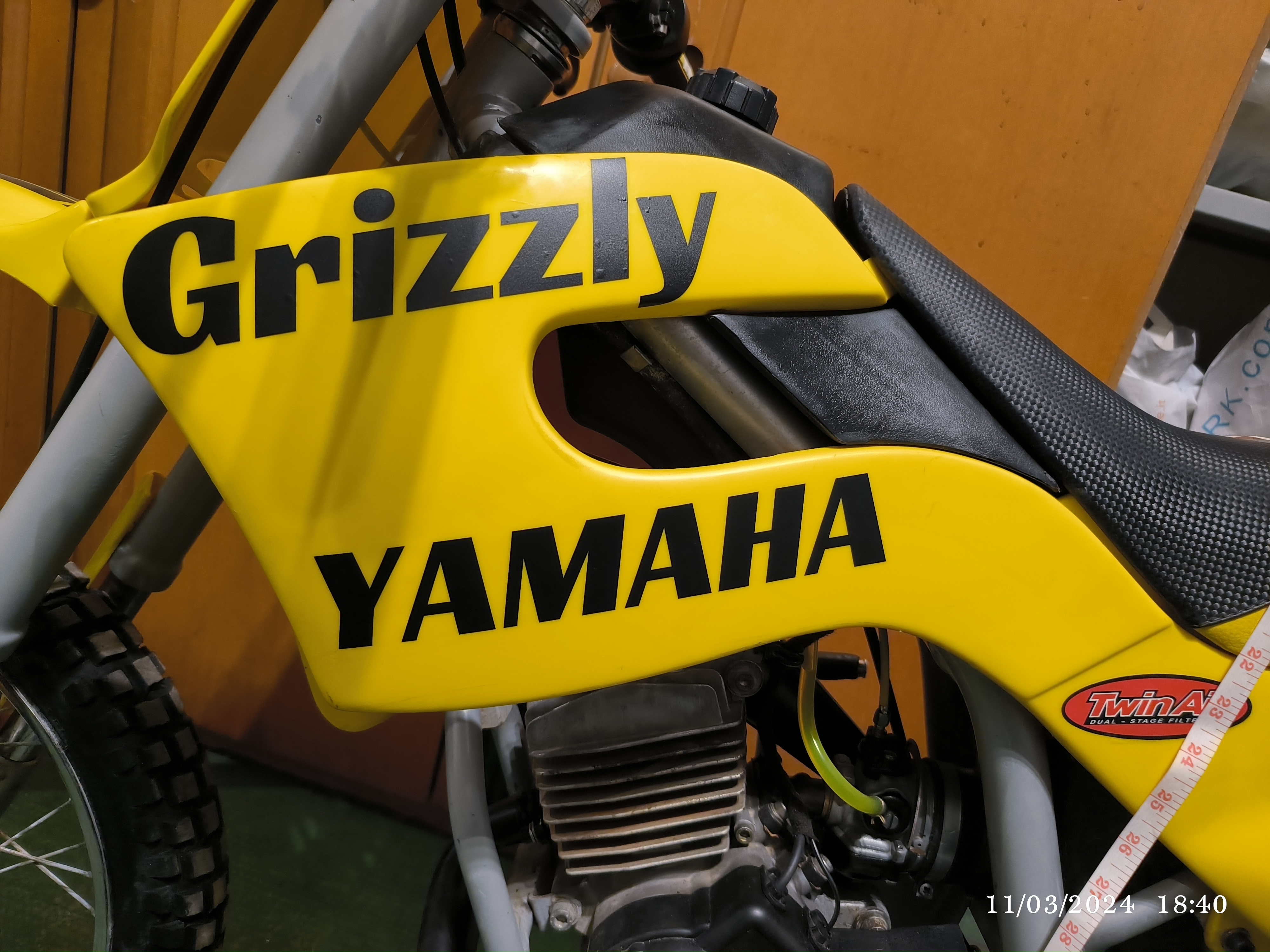 { { product.metaDescription|striptags }}