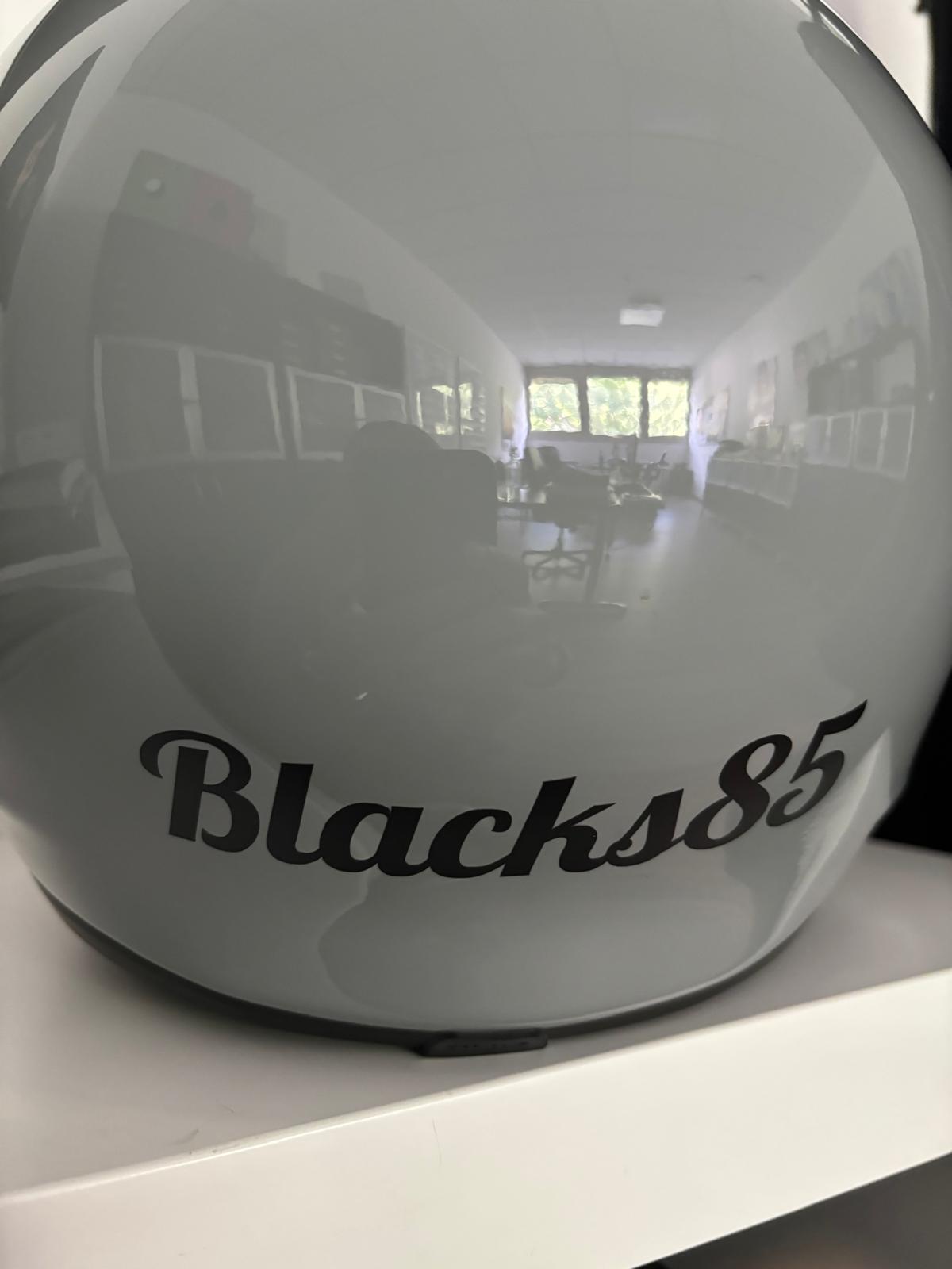 { { product.metaDescription|striptags }}