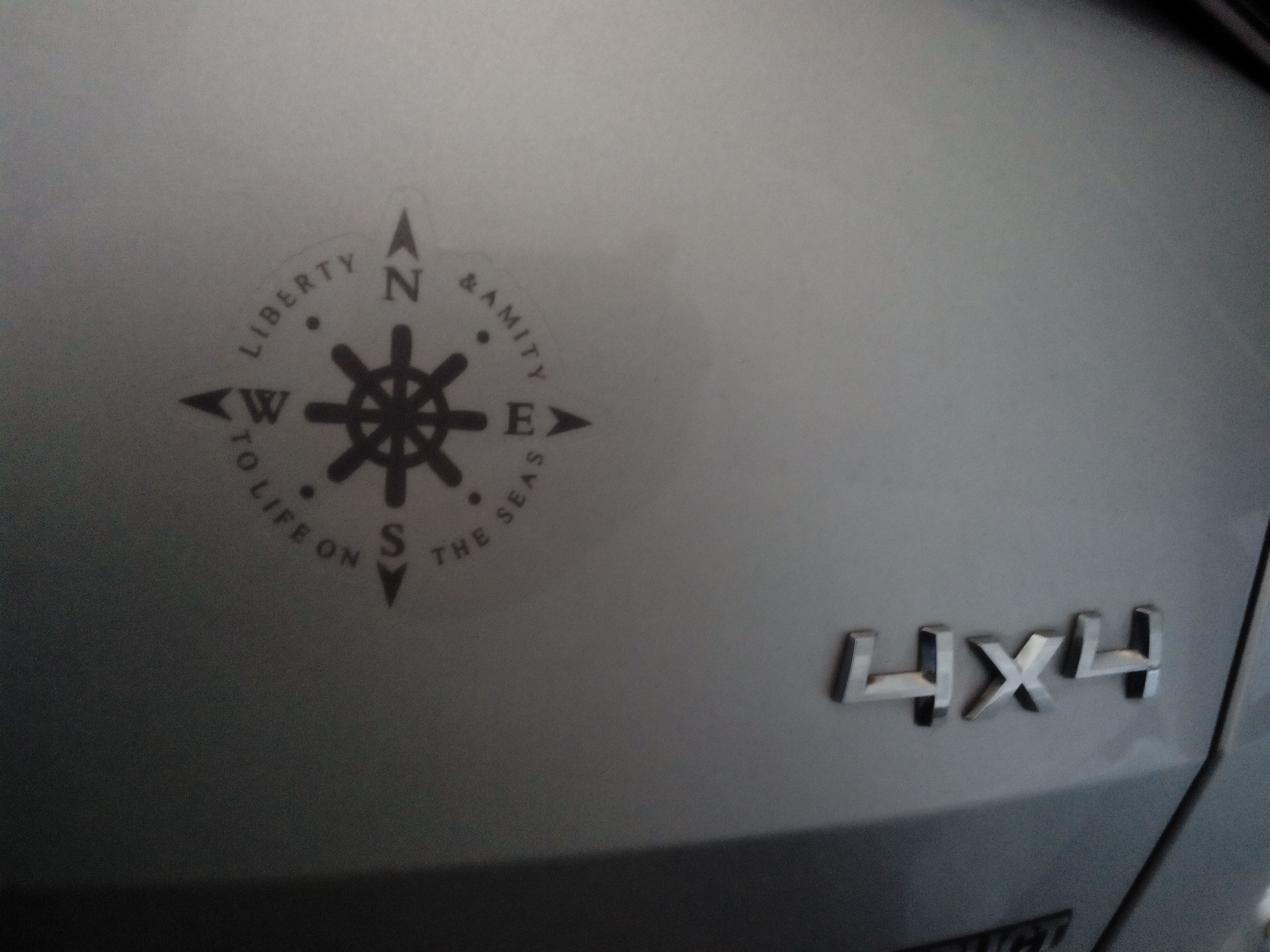 { { product.metaDescription|striptags }}