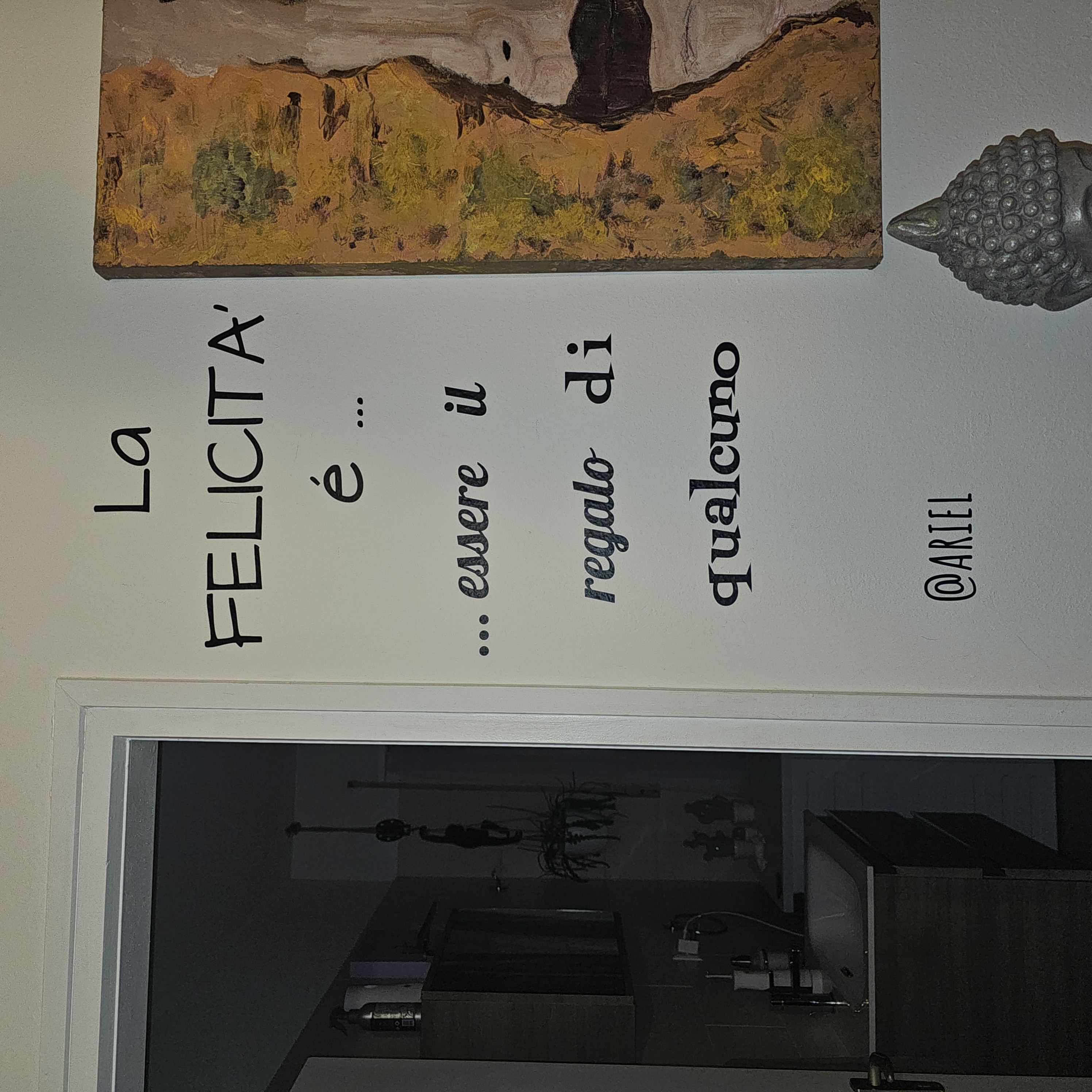 { { product.metaDescription|striptags }}