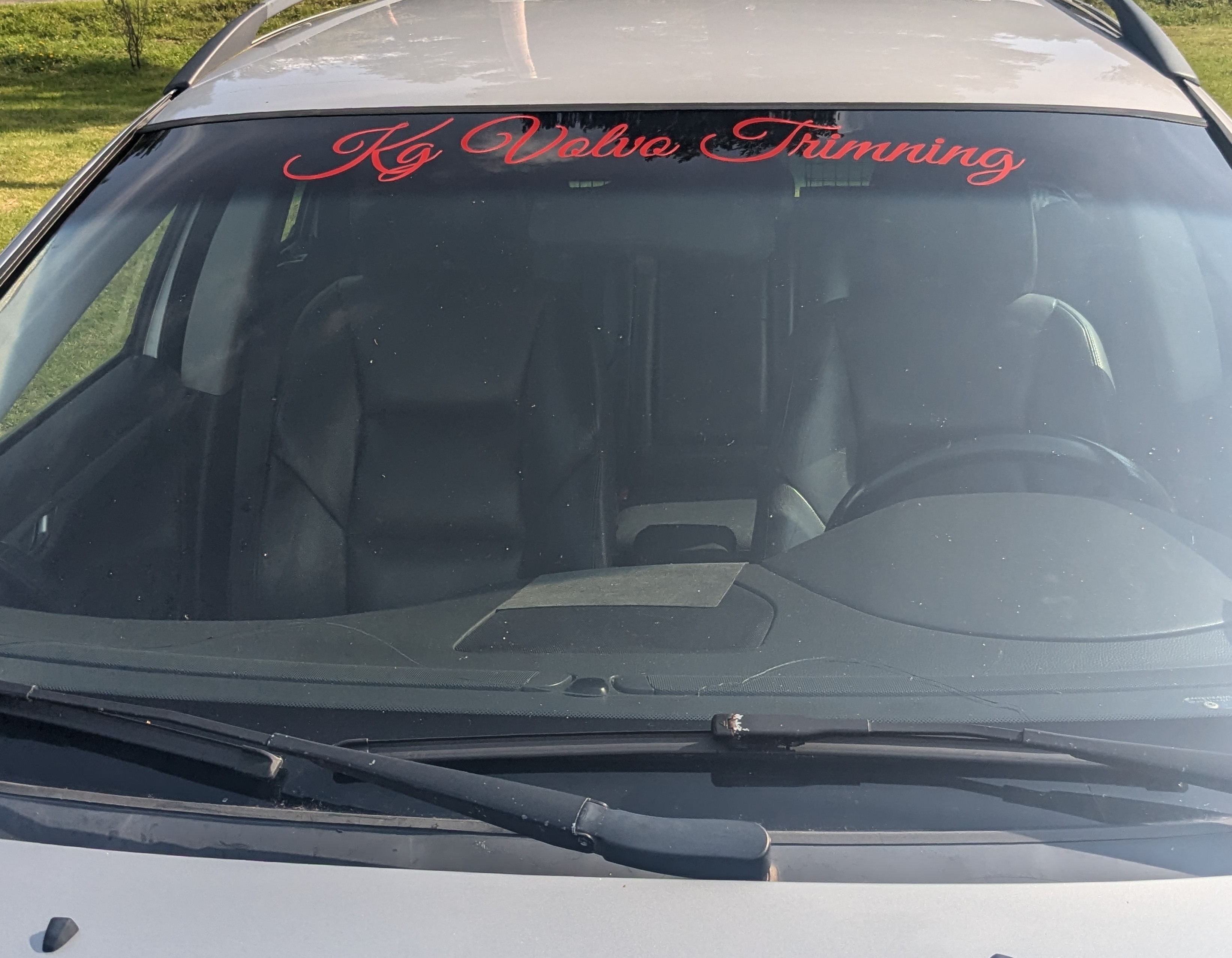 { { product.metaDescription|striptags }}