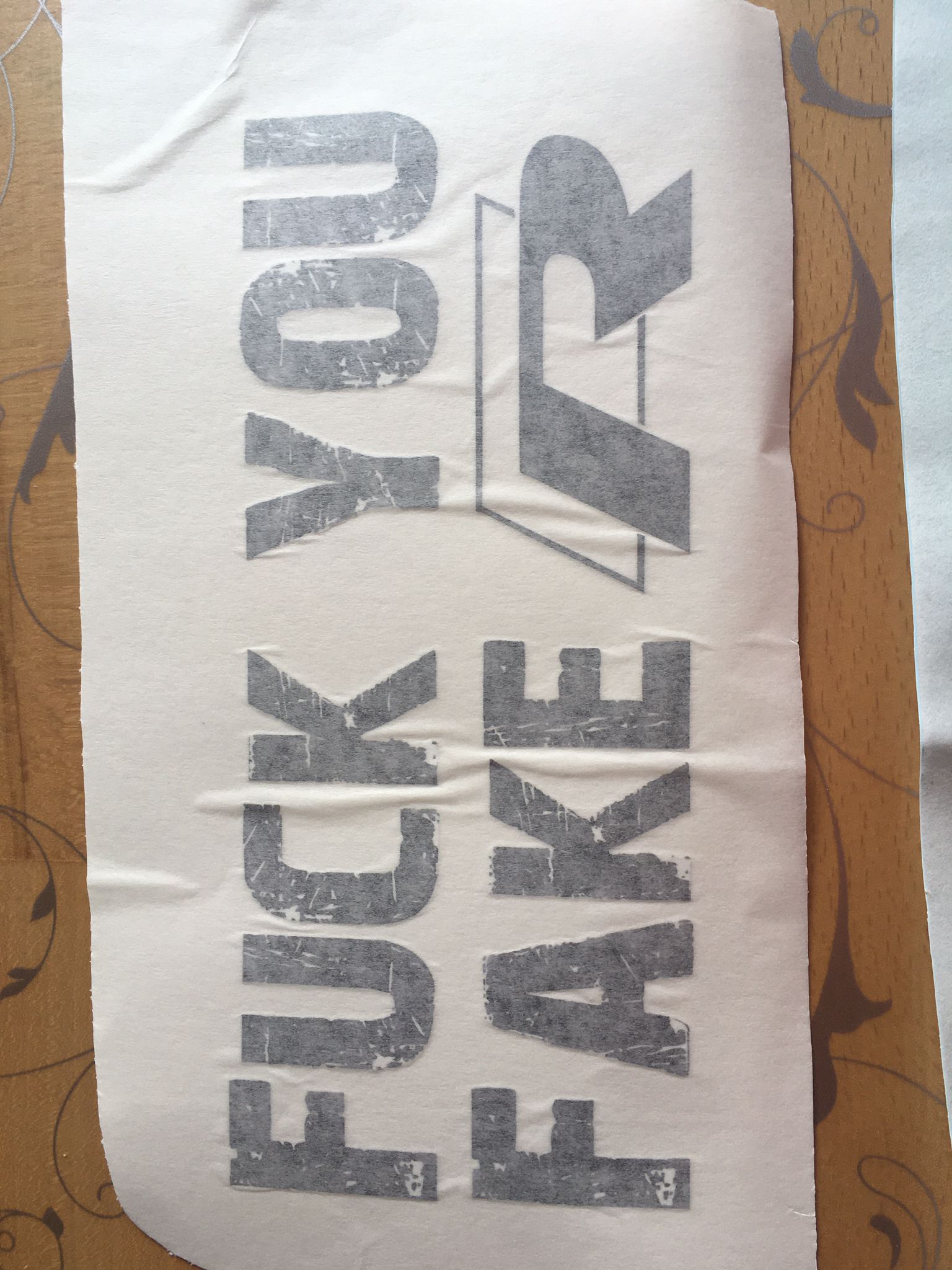 { { product.metaDescription|striptags }}