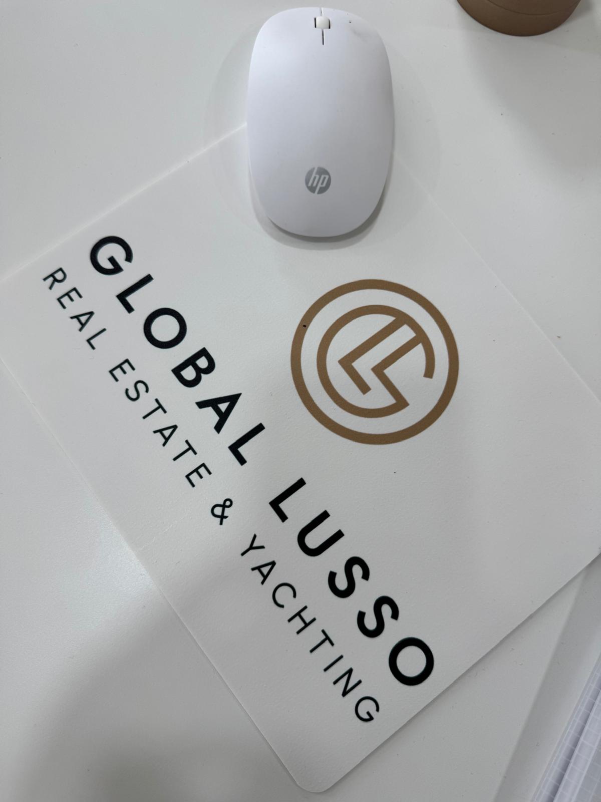 { { product.metaDescription|striptags }}