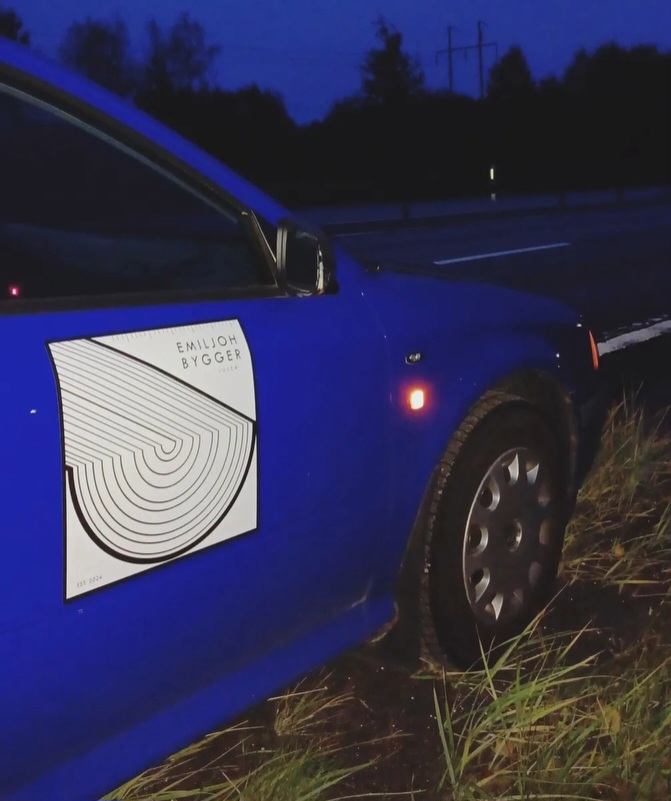 { { product.metaDescription|striptags }}