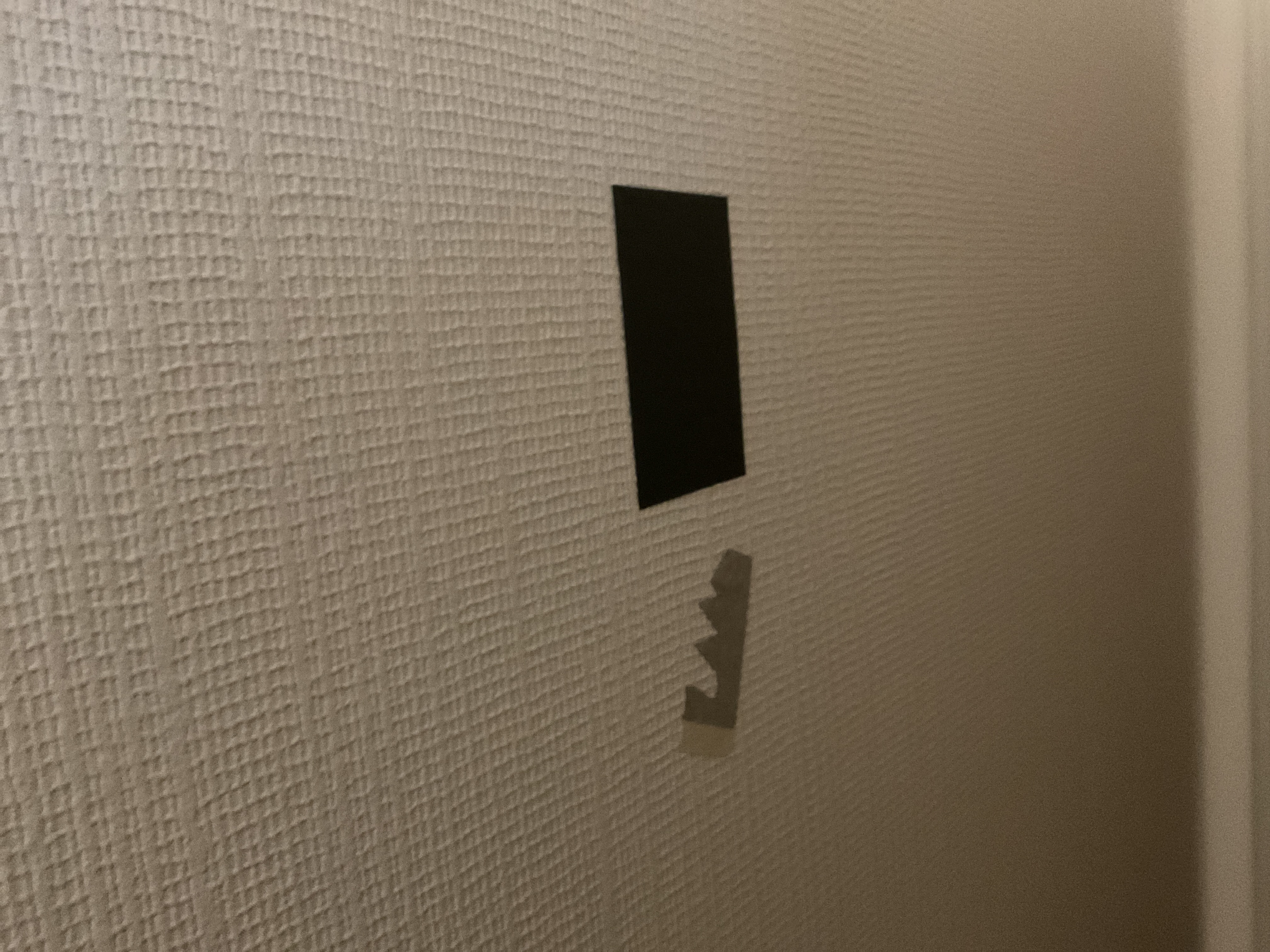 { { product.metaDescription|striptags }}