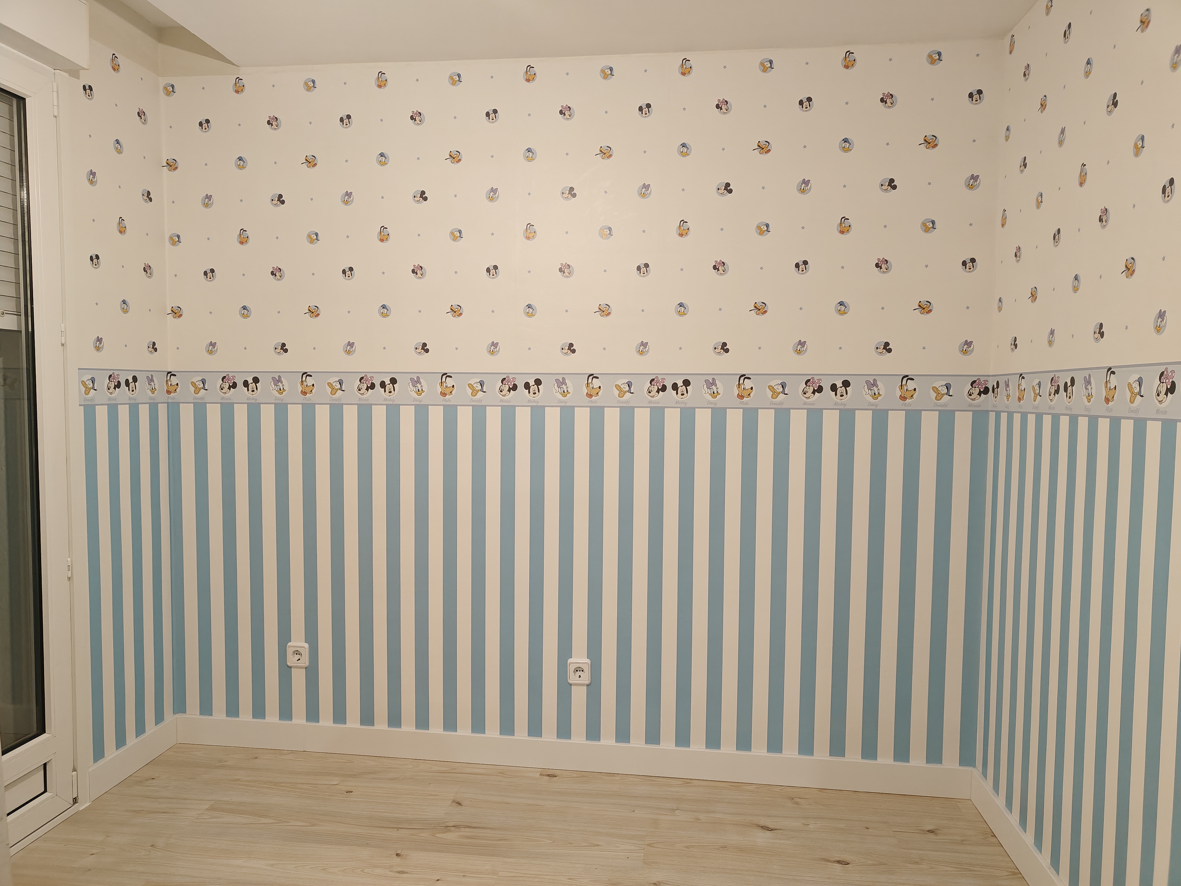 { { product.metaDescription|striptags }}