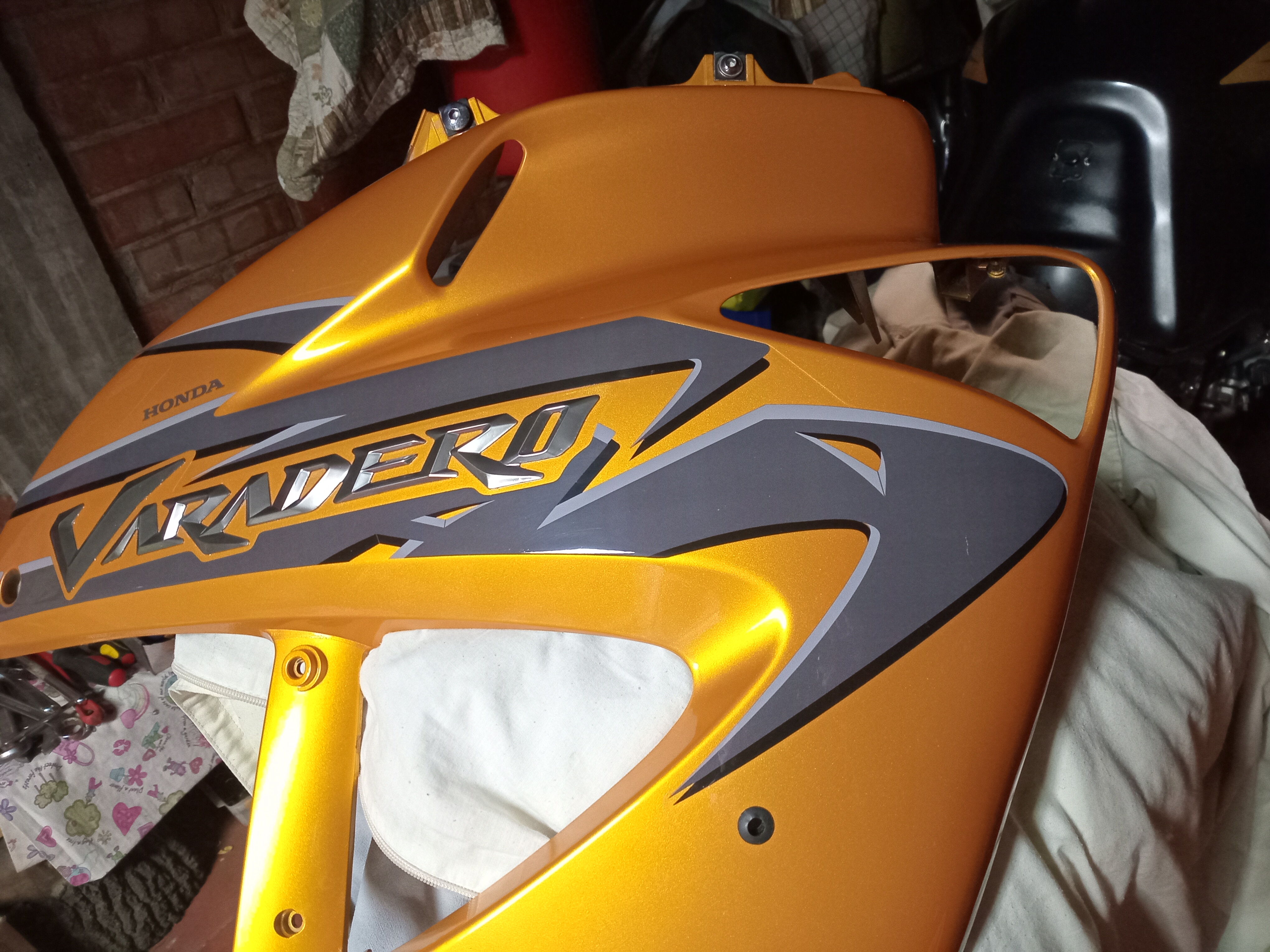 { { product.metaDescription|striptags }}