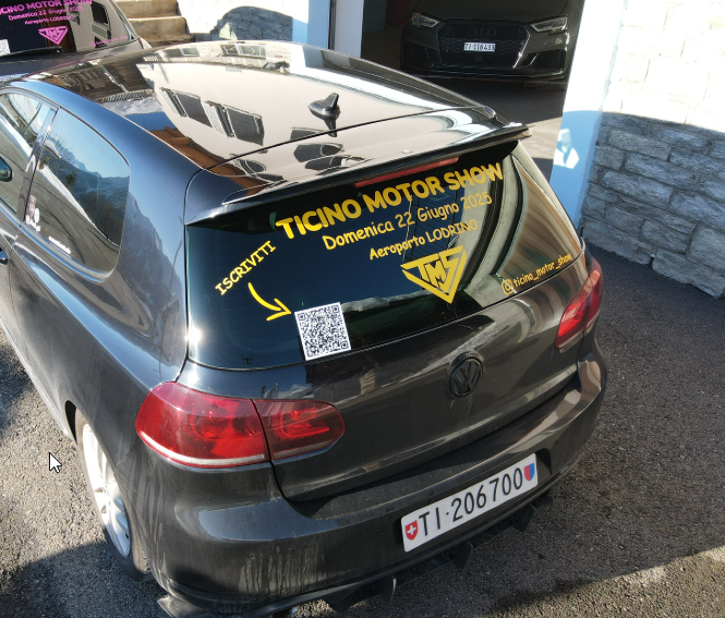 { { product.metaDescription|striptags }}