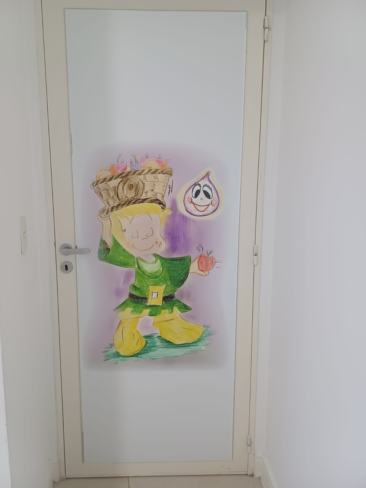 { { product.metaDescription|striptags }}