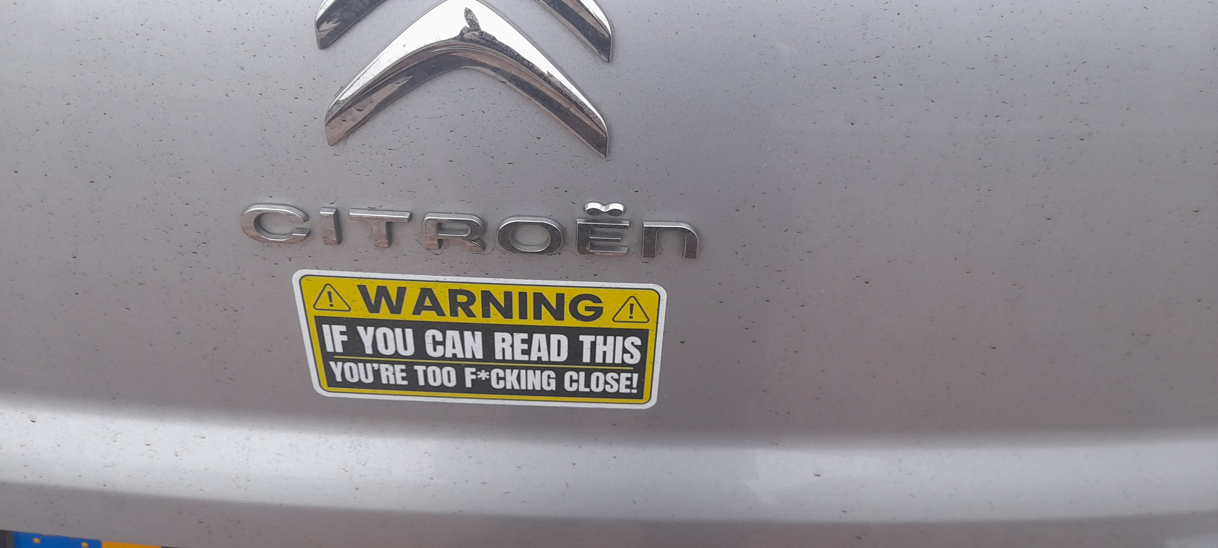 { { product.metaDescription|striptags }}