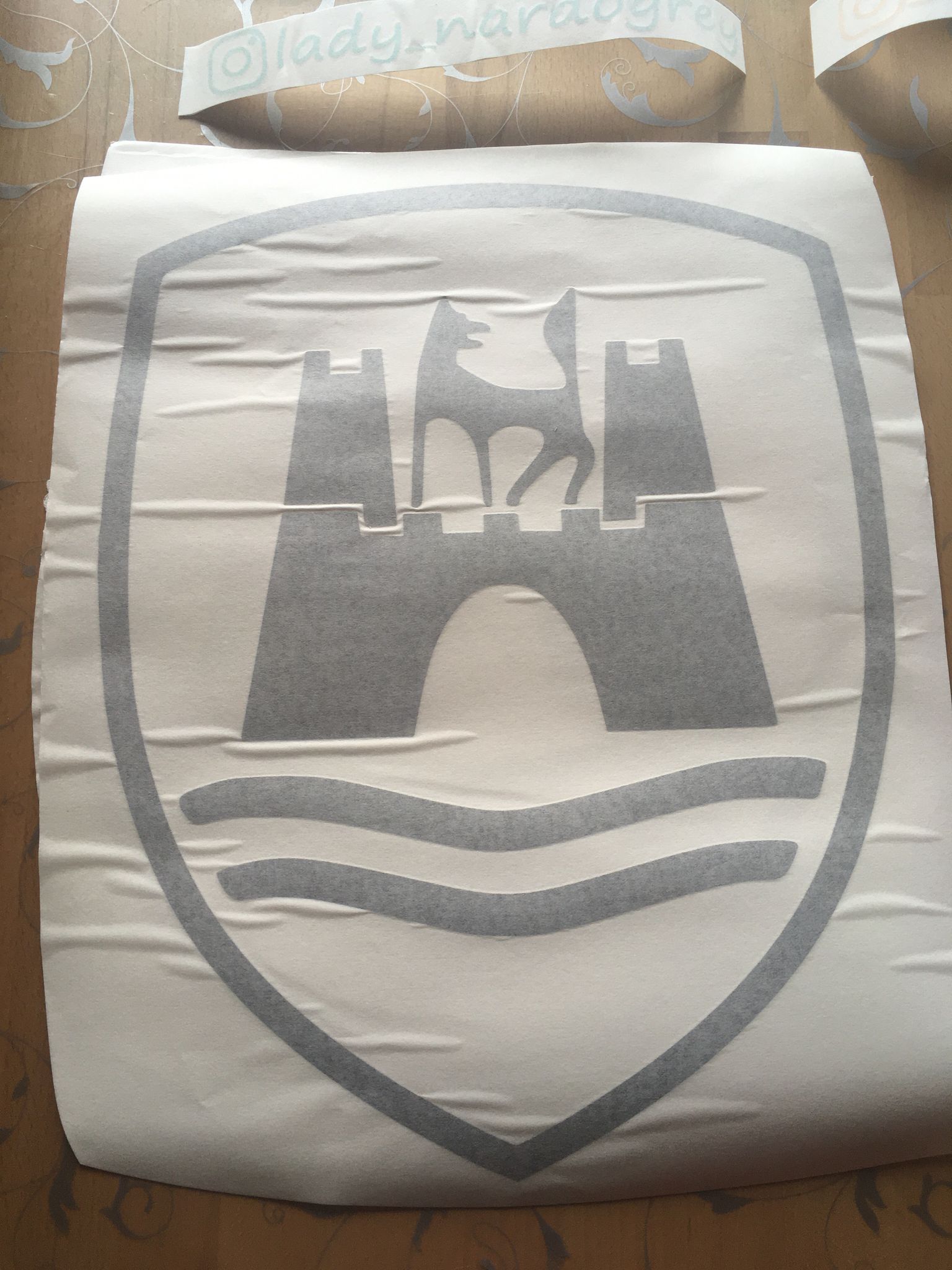 { { product.metaDescription|striptags }}