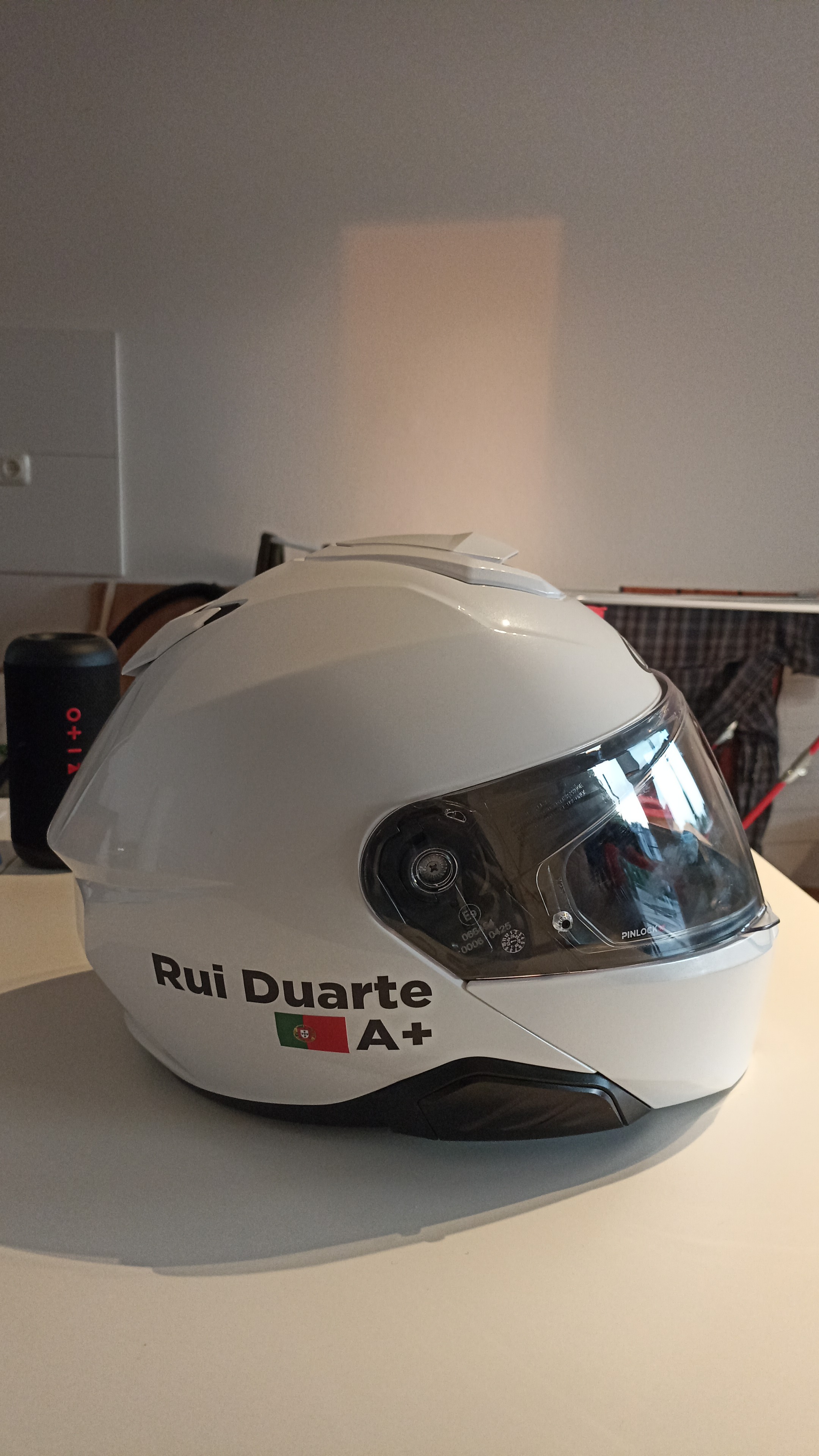 { { product.metaDescription|striptags }}