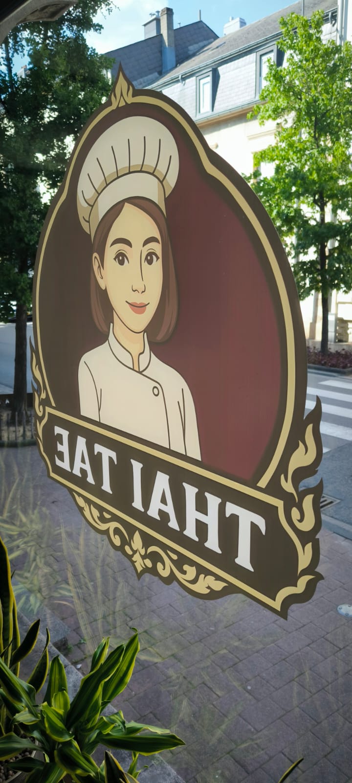 { { product.metaDescription|striptags }}