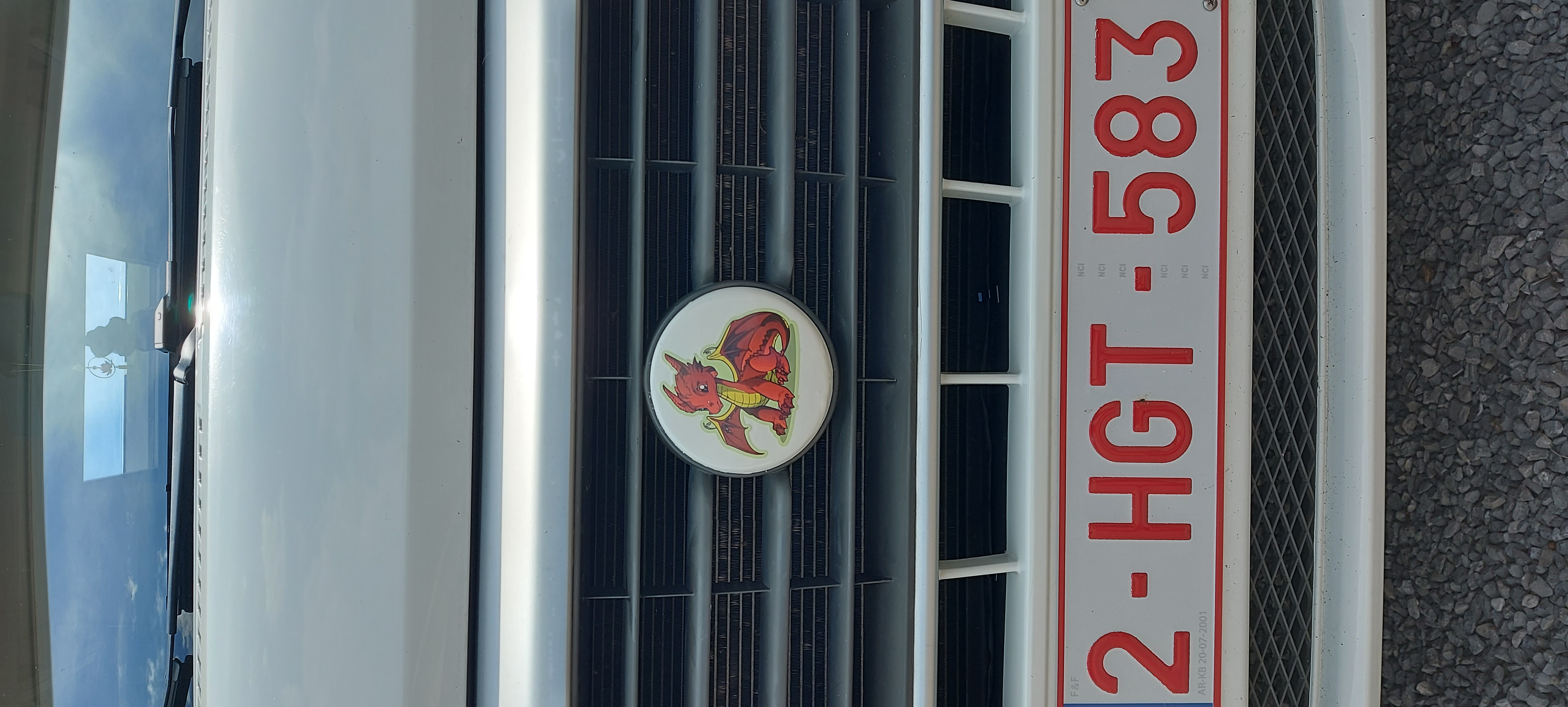 { { product.metaDescription|striptags }}