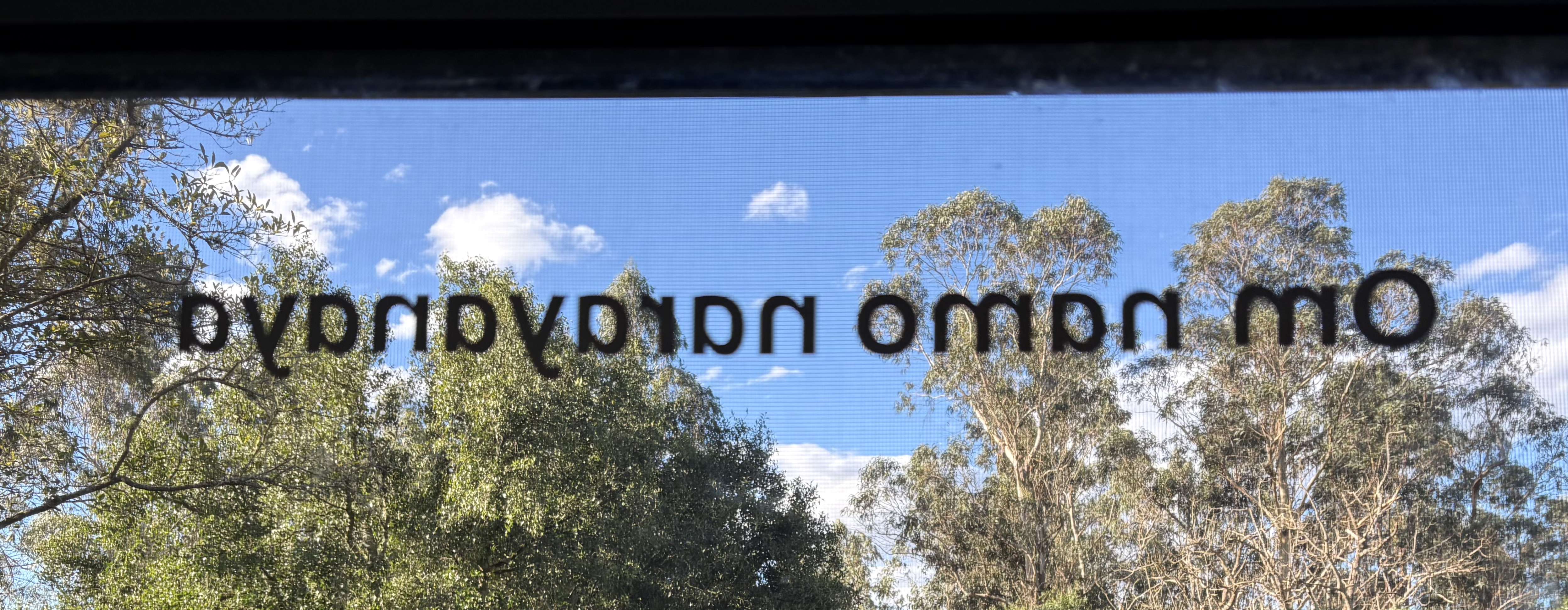 { { product.metaDescription|striptags }}