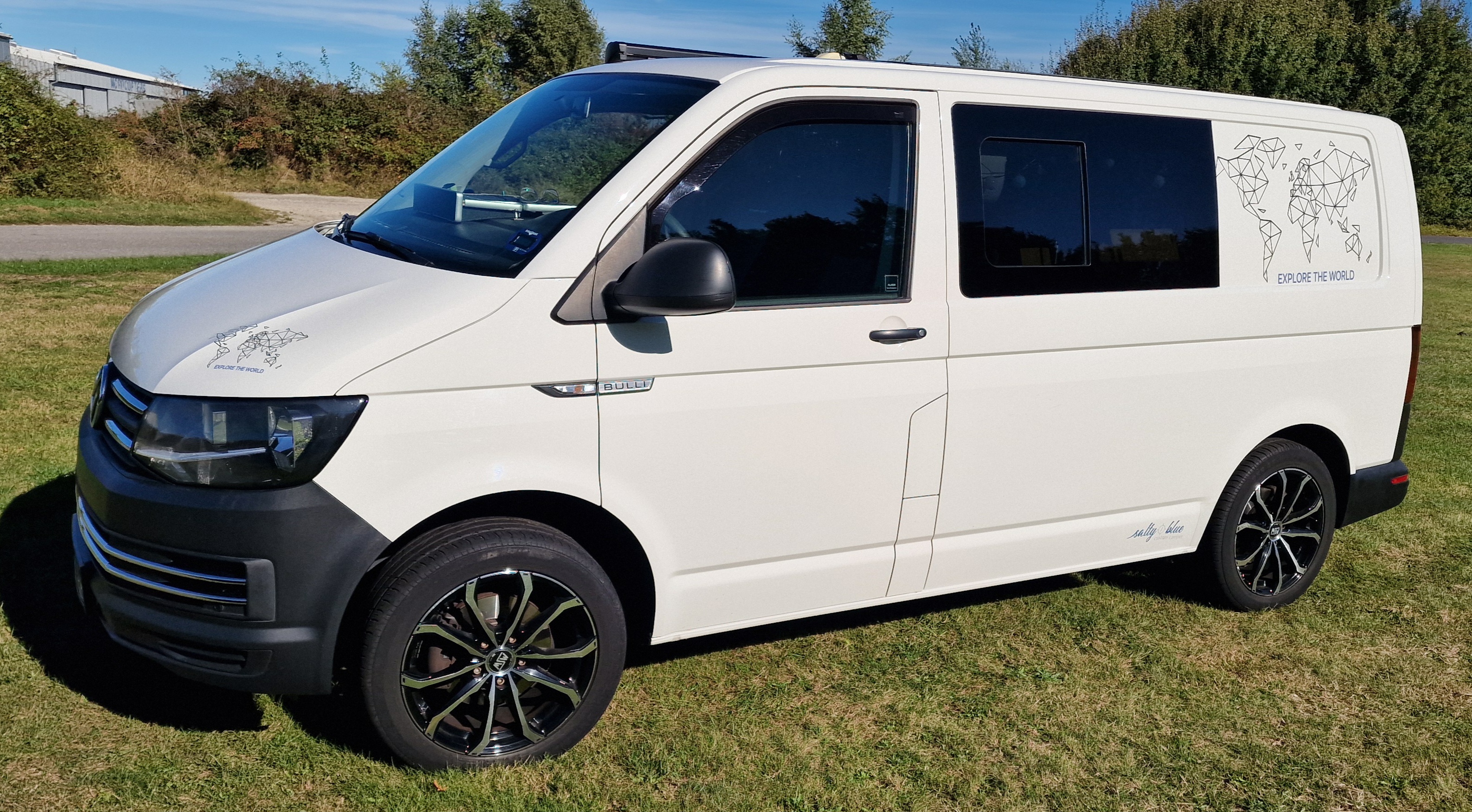 { { product.metaDescription|striptags }}