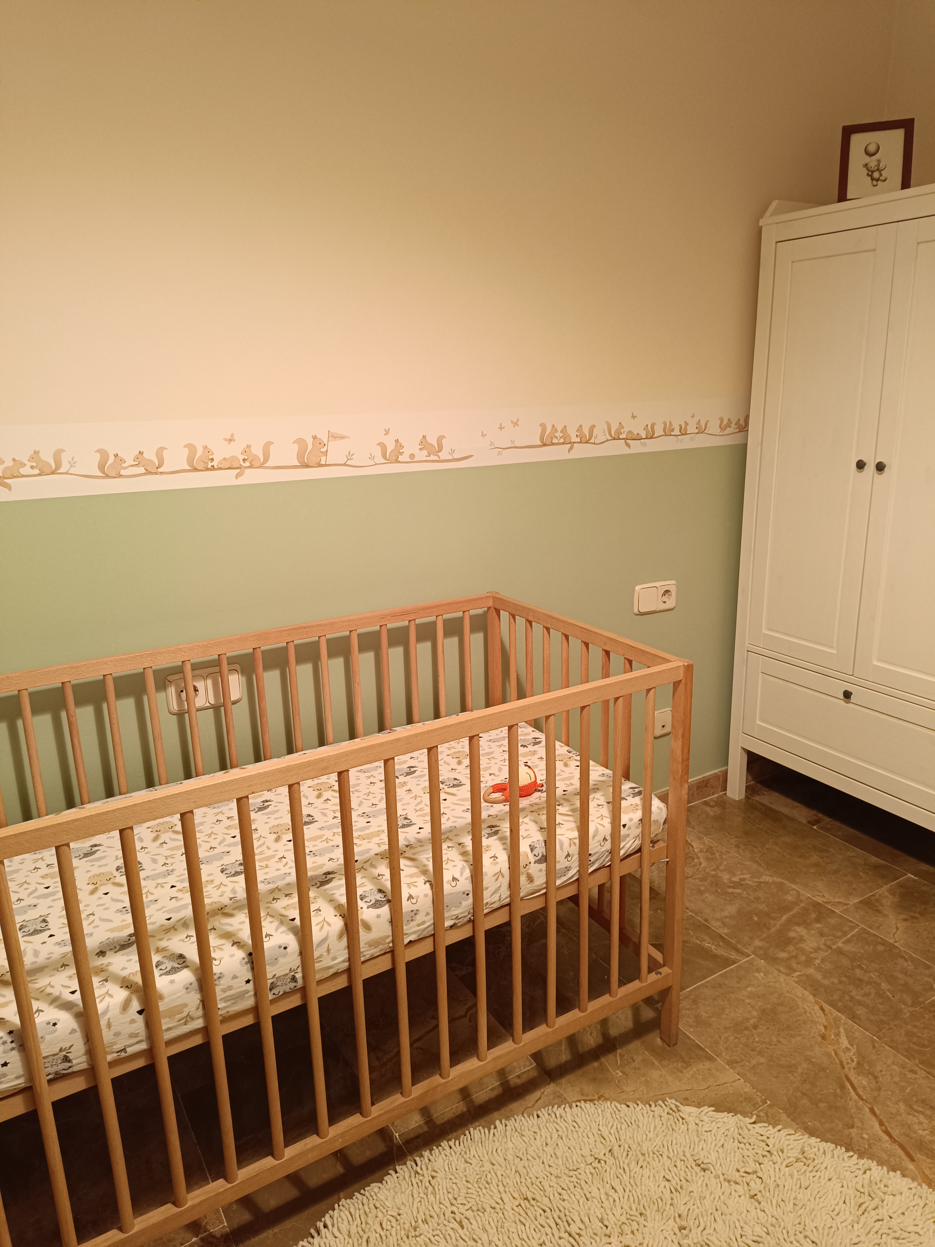 { { product.metaDescription|striptags }}