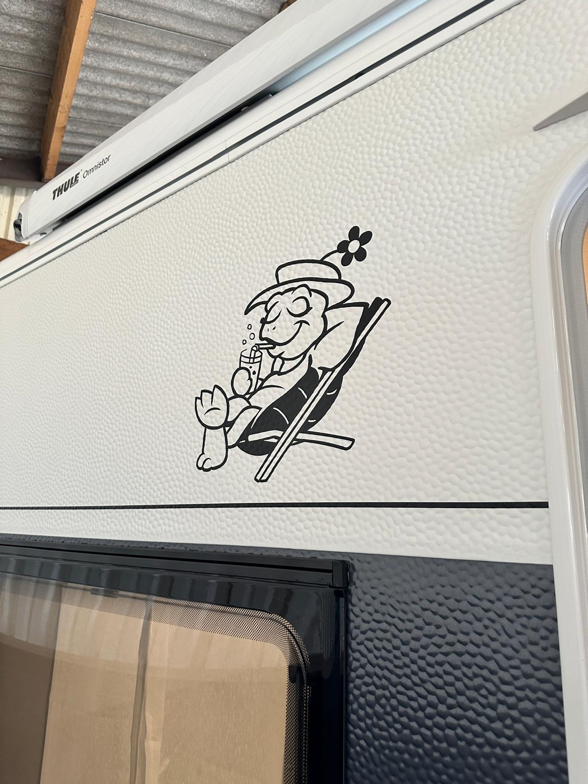 { { product.metaDescription|striptags }}