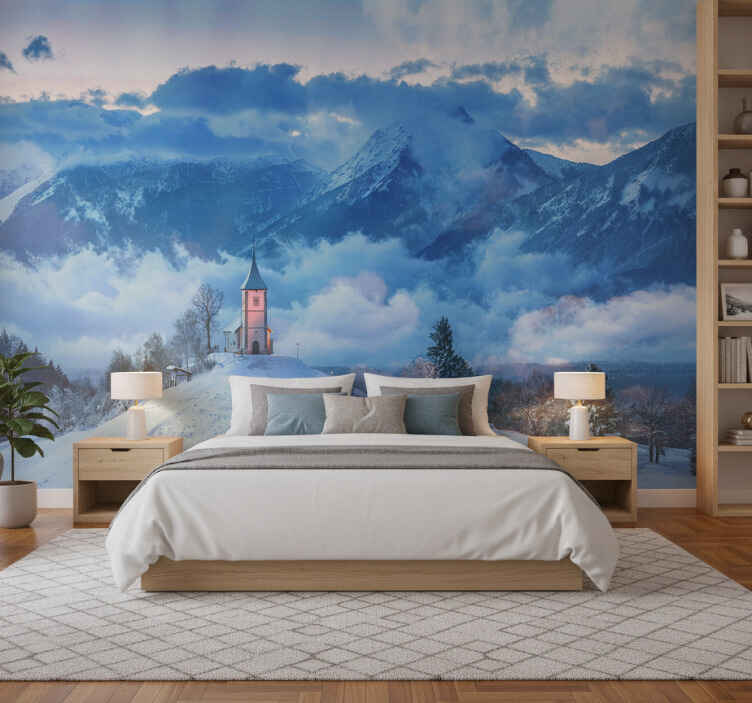Papel mural azul montaña nevada y niebla - TenVinilo