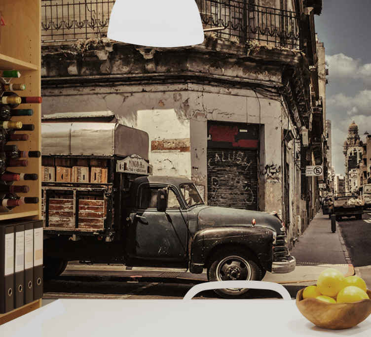 City wall mural vintage truck street art - TenStickers