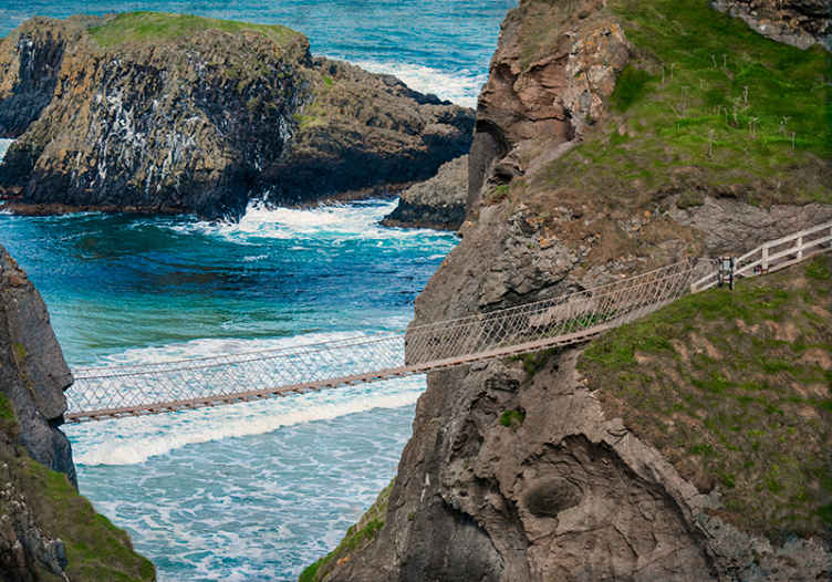 Coastal causeway northern Ireland wall mural - TenStickers
