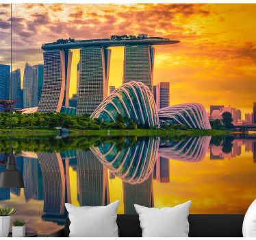 Marinos įlankos atspindžiai miesto sienų freska - „Tenstickers“