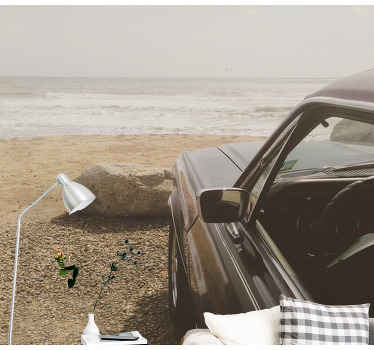 沙滩车旁的老爷车壁画 - TenStickers