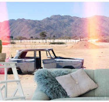 εγκαταλελειμμένο αυτοκίνητο στην τοιχογραφία της ερήμου - TenStickers