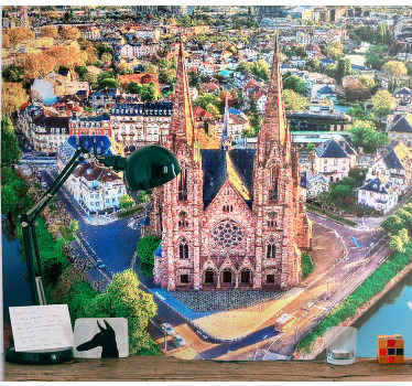 Katedros vaizdas iš oro miesto sienų freska - „Tenstickers“