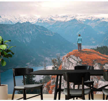 Magányos ember a hegycsúcs falfestményén - TenStickers