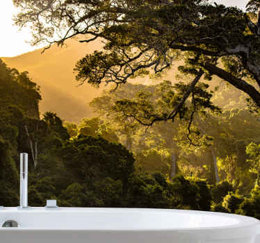 Fotomural de bosque Luz del sol en las hojas de los árboles - TenVinilo