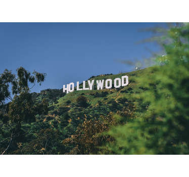 This Hollywood sign wallpaper photo is of very high quality with a matte finish. It does not reflect the light. Our photo wallpaper is easy to apply.