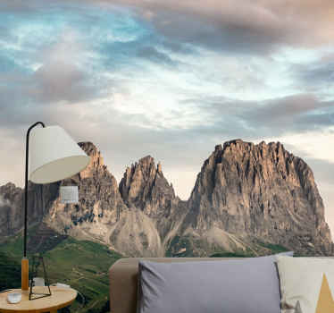 Büyük kayalık dağlar su ve çimen duvar kağıdı - TenStickers