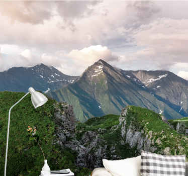 Fotomural de montañas Hermoso bosque con niebla - TenVinilo