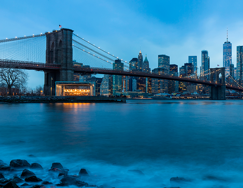 Manhattan view New York wall mural - TenStickers