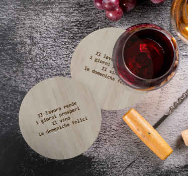 Sottobicchiere  personalizzato con frase Vino e frasi di lavoro - TenStickers